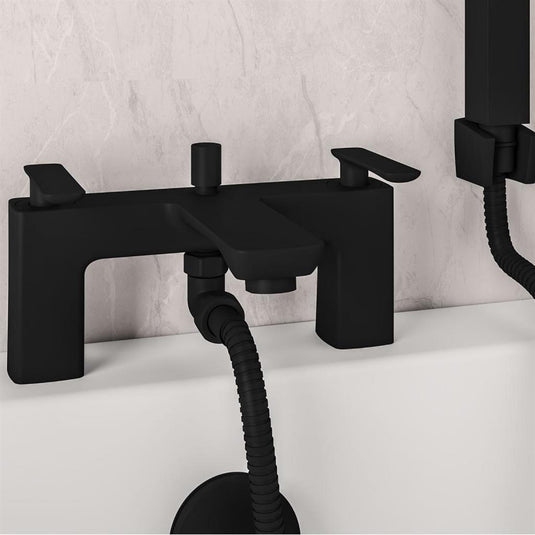 Eastbrook Helston Bath Shower Mixer inc Kit Matt Black | 93.1013