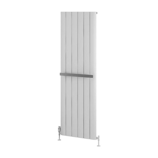 Eastbrook Universal Flat Style Towel Hanger 565mm Chrome | 91.0166
